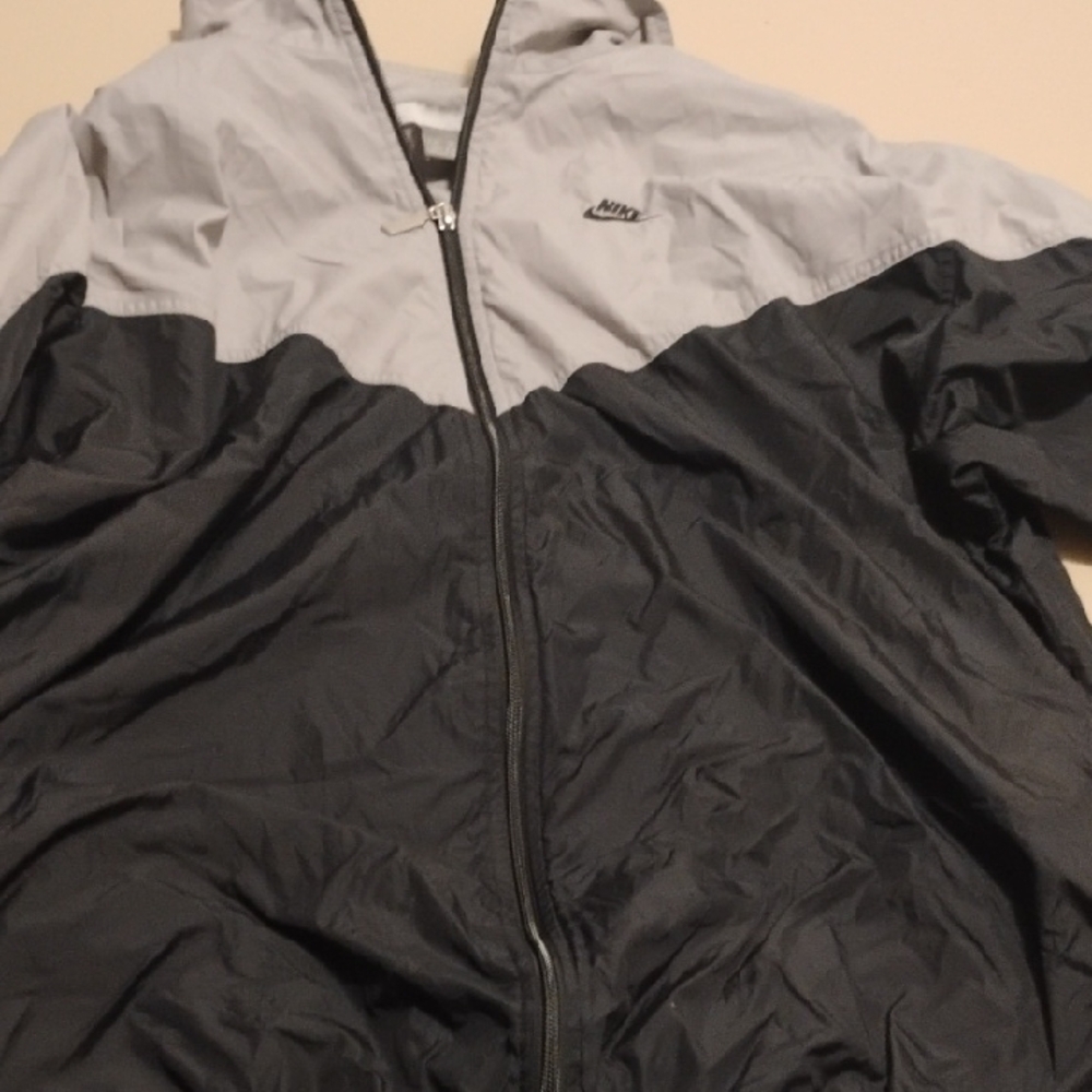 Nike Men's Two-Tone Windbreaker Jacket